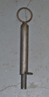 Retractable Pull Pin